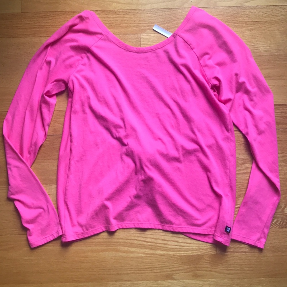 Aviana crisscross loose back top
